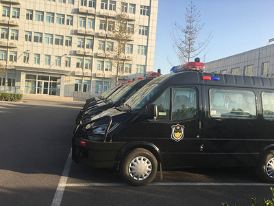 流動(dòng)警務(wù)室|移動(dòng)警務(wù)室|通信指揮車(chē)|特種改裝警車(chē)|緝查布控車(chē)|防爆車(chē)|流動(dòng)警務(wù)車(chē)|流動(dòng)警務(wù)站|移動(dòng)警務(wù)車(chē)|電動(dòng)巡邏車(chē)|電動(dòng)觀光車(chē)|電動(dòng)警車(chē)|電動(dòng)消防車(chē)