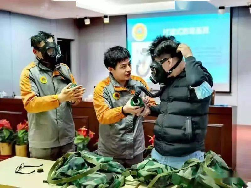 靜安區民防系統每周五開展人防訓練！來看訓練內容——防毒面具篇